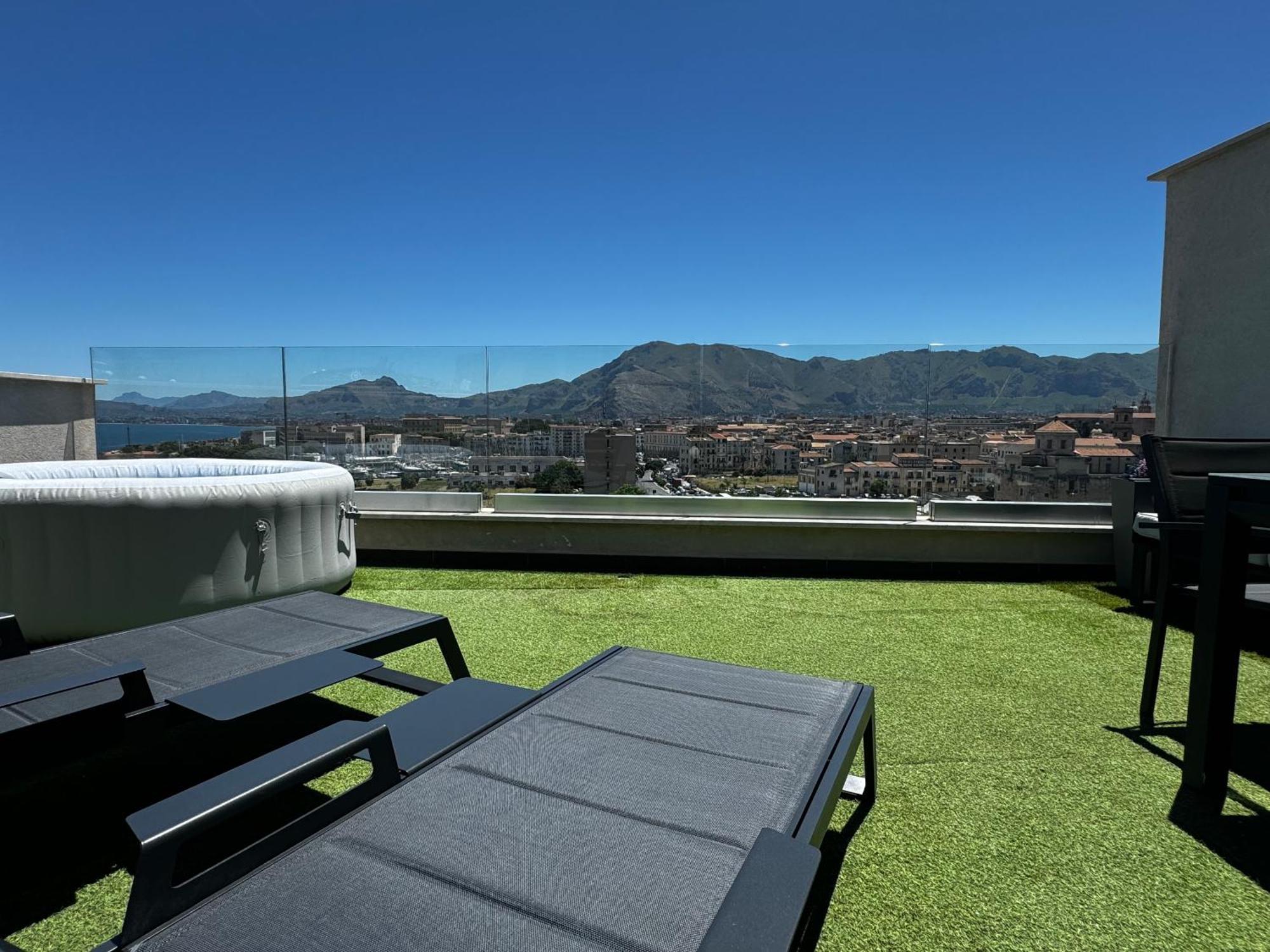 Marina Rooftop View * Palermo