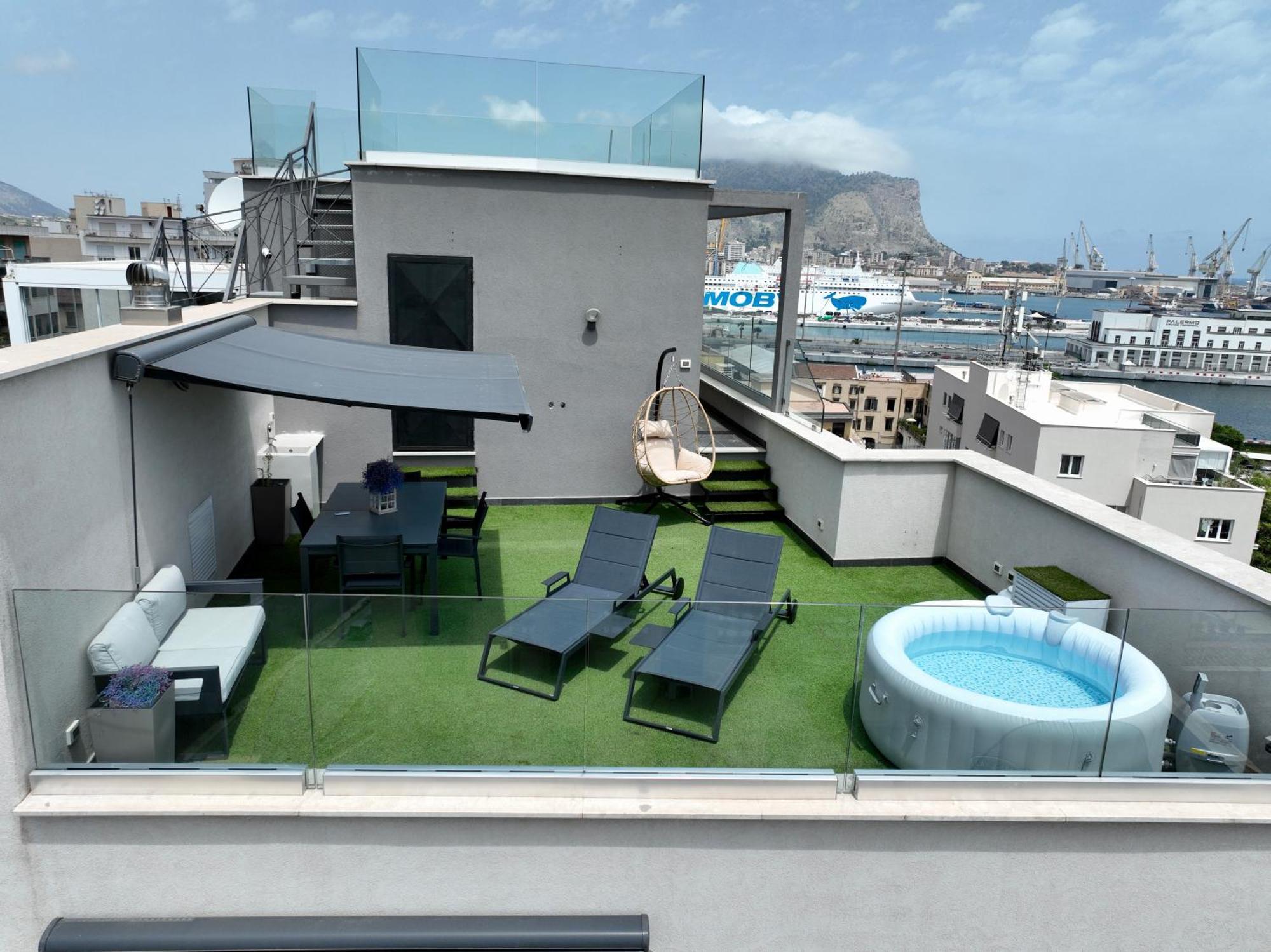 Marina Rooftop View Palermo